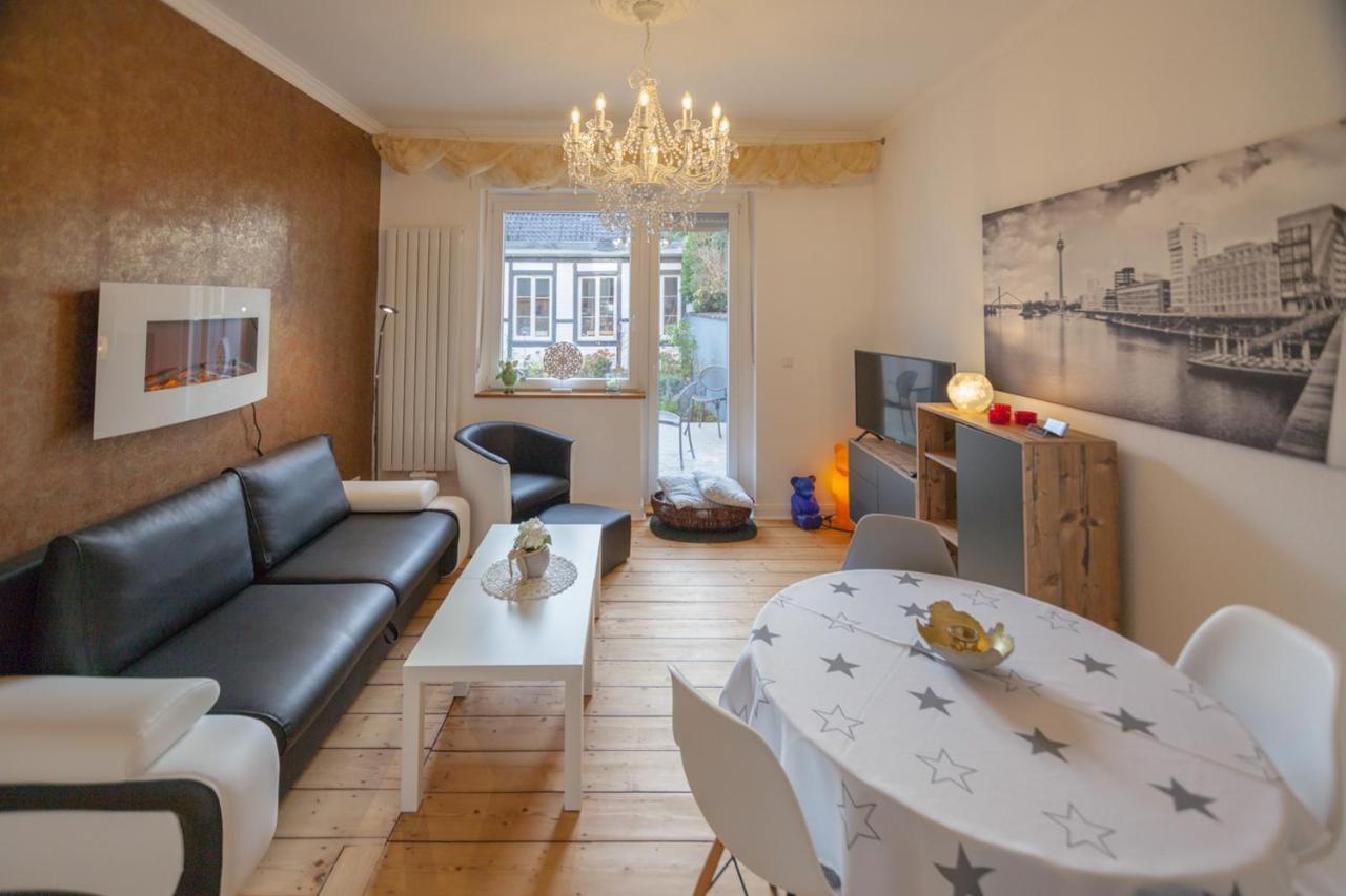 Apartmenthaus Lorbach โซลิงเงน ภายนอก รูปภาพ