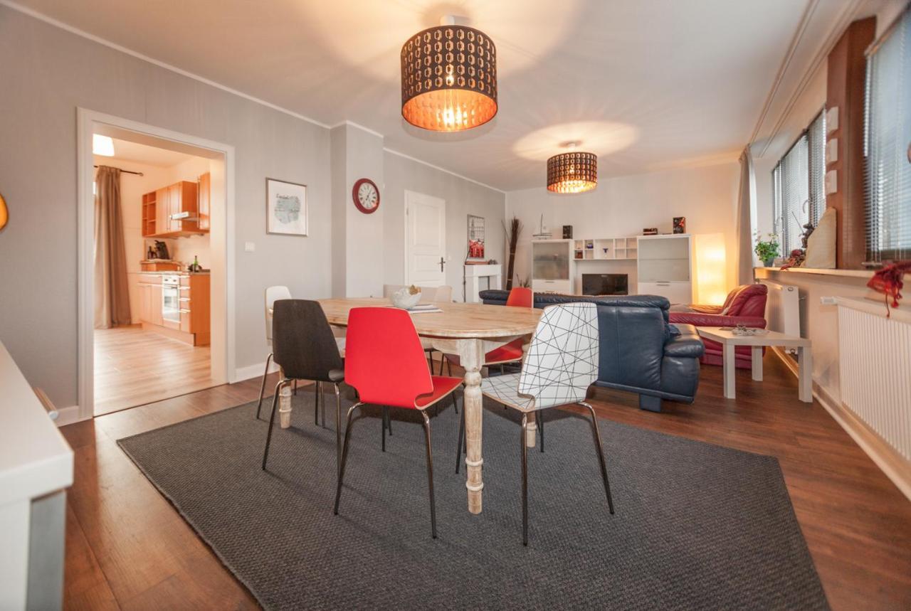 Apartmenthaus Lorbach โซลิงเงน ภายนอก รูปภาพ