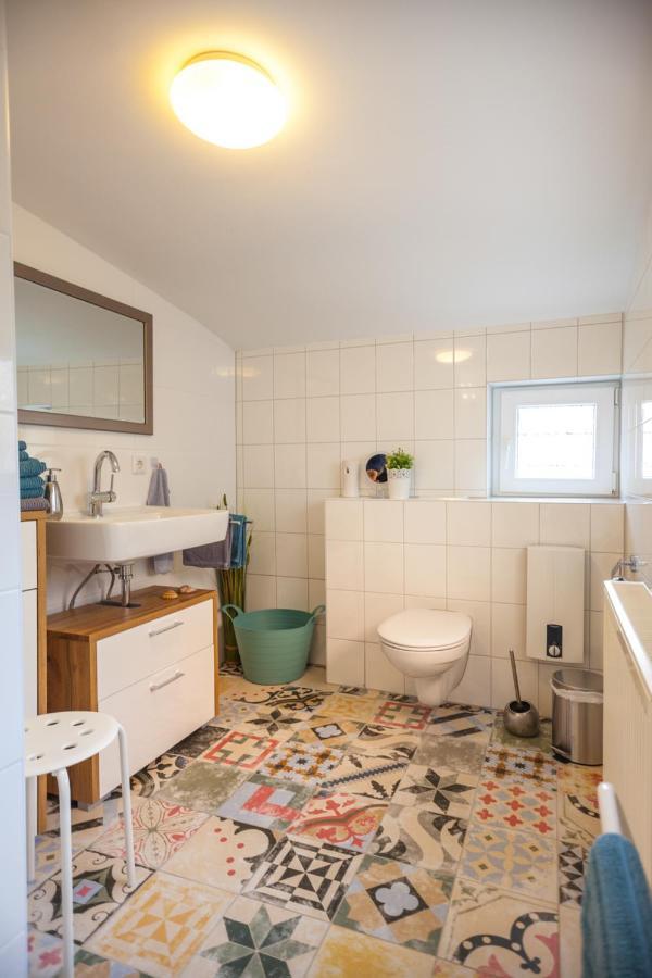 Apartmenthaus Lorbach โซลิงเงน ภายนอก รูปภาพ
