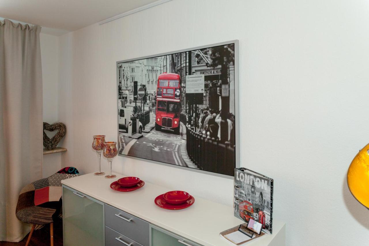 Apartmenthaus Lorbach โซลิงเงน ภายนอก รูปภาพ