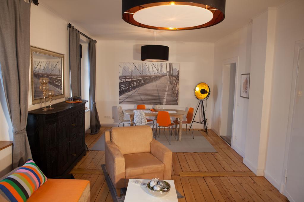 Apartmenthaus Lorbach โซลิงเงน ภายนอก รูปภาพ