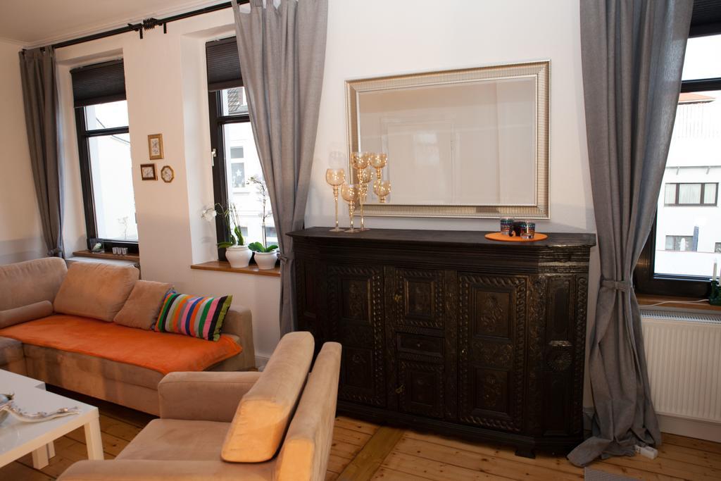 Apartmenthaus Lorbach โซลิงเงน ภายนอก รูปภาพ