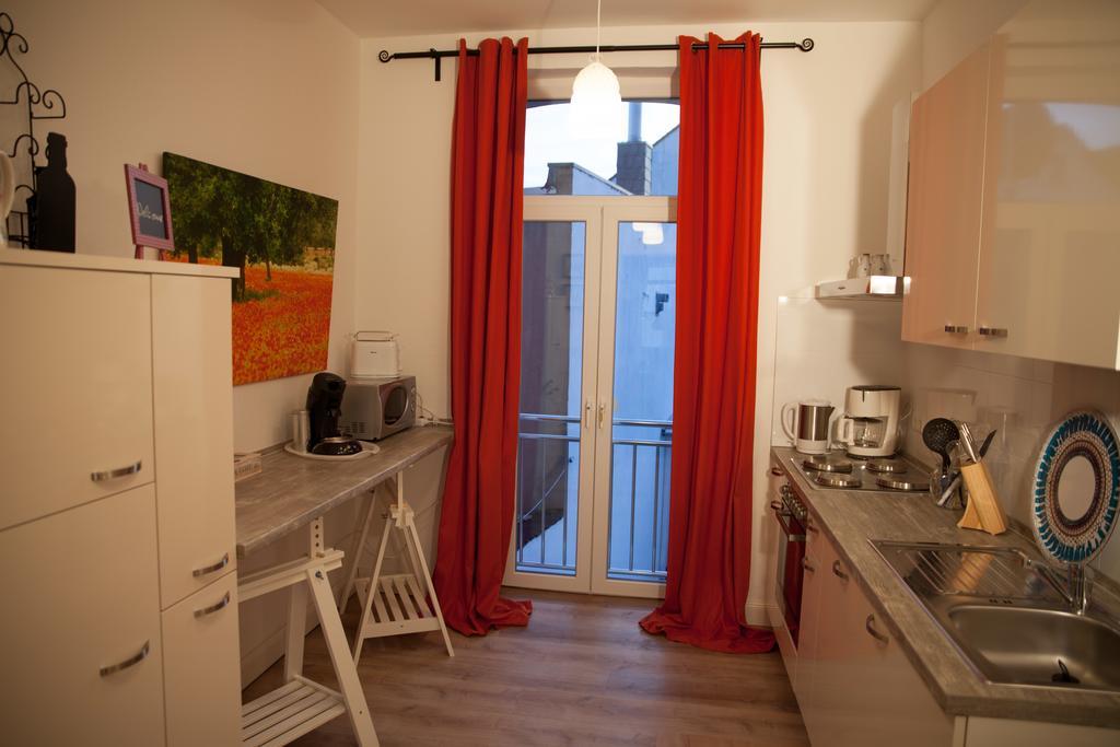 Apartmenthaus Lorbach โซลิงเงน ภายนอก รูปภาพ